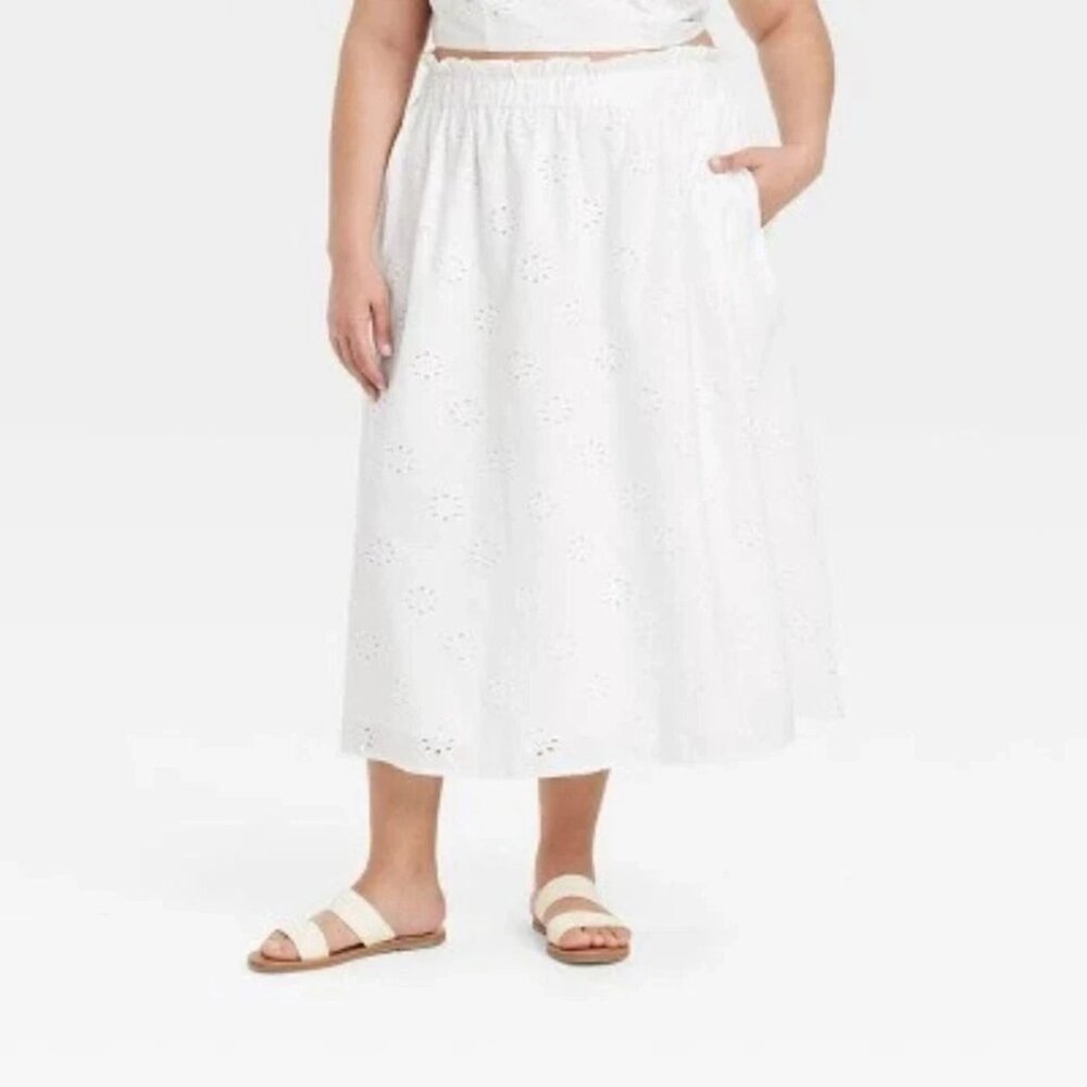 Universal Thread Women's Eyelet Maxi Skirt